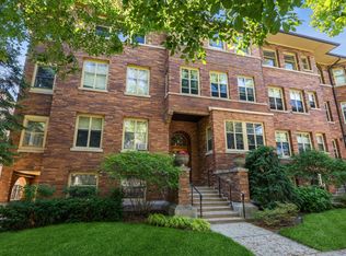 936 Hinman Ave #S3, Evanston, IL 60202