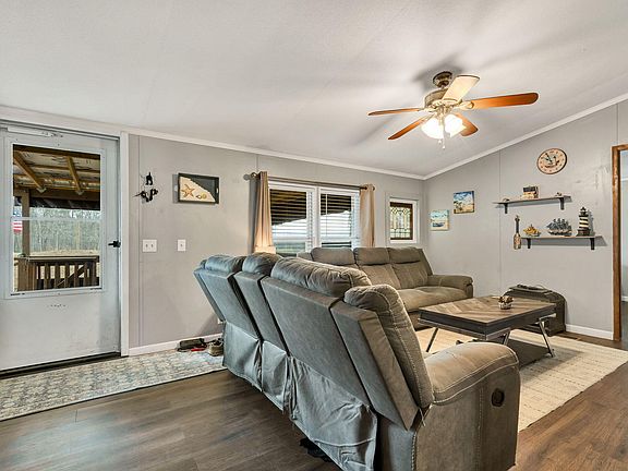 4th image of 2886 Possum Trot Rd