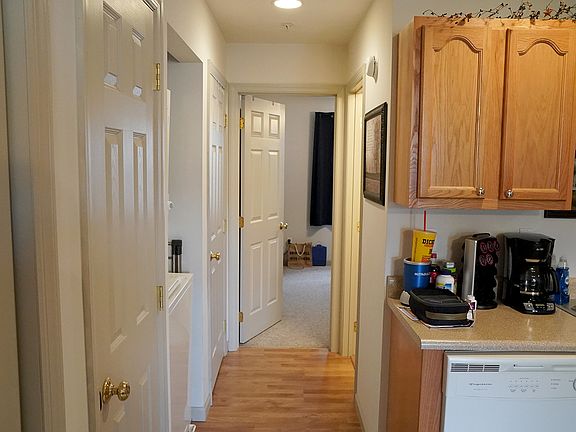 2nd image of 248 Wildwood St #2
