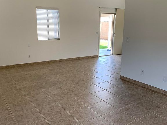 3rd image of 11324 W Hutton Dr
