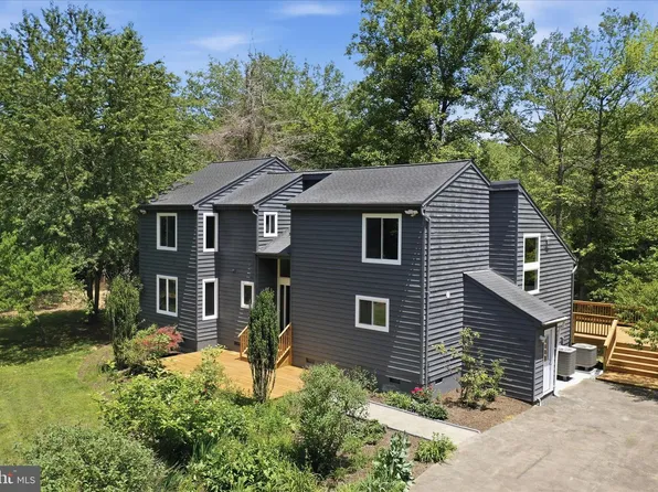 2391 Holly Springs Rd, Amissville, VA 20106