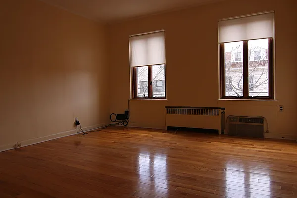 Rented by Target Realty Group | media 2