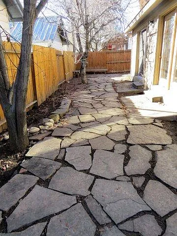 2118 W 2nd Ave — Photo 2