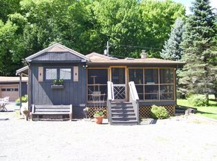 40 Bear Hill Rd, Lake Ariel, PA 18436