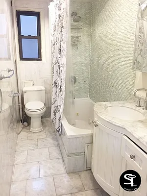 Rented by New York City Apartments | media 7