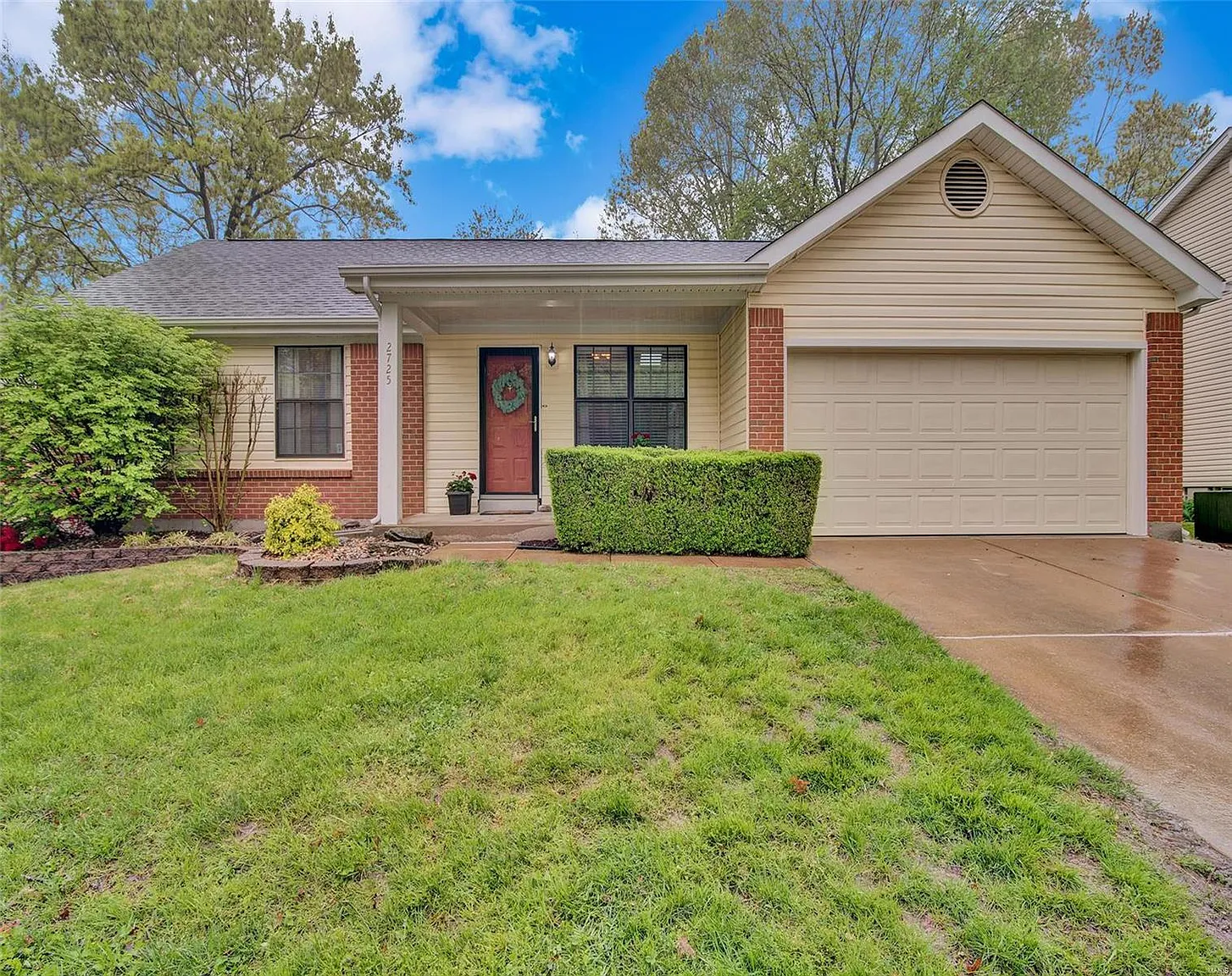 2725 Cree Ct photo 1