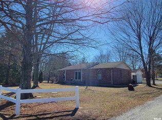 1525 Kaolin Rd, Cobden, IL 62920