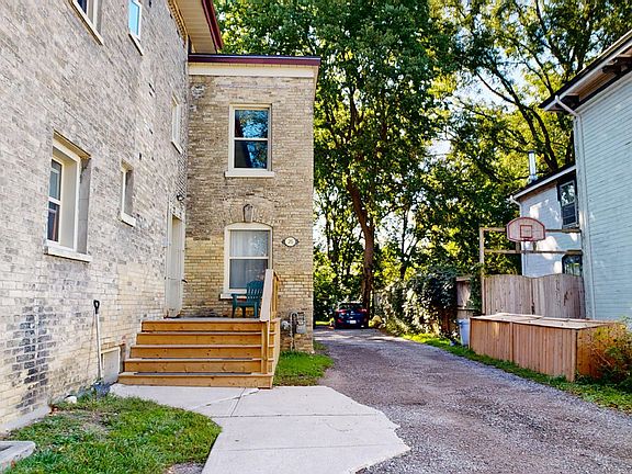 2nd image of 26 Craig St #1