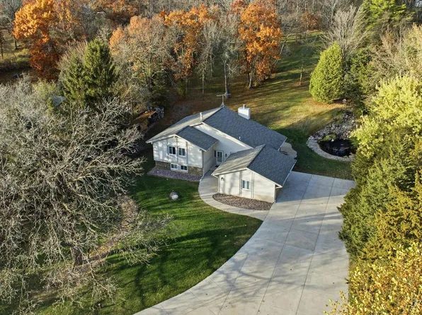 S78W31190 Sugden ROAD, Mukwonago, WI 53149