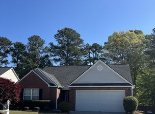 948 Village View Cir, Loganville, GA