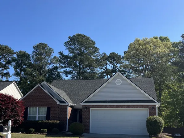 948 Village View Cir, Loganville, GA 30052