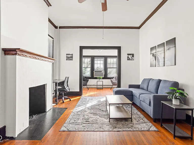 784 Woodruff Place East Dr #2 — Photo 4
