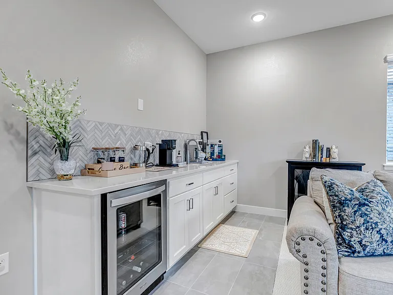 7015 Homeplace St — Photo 36