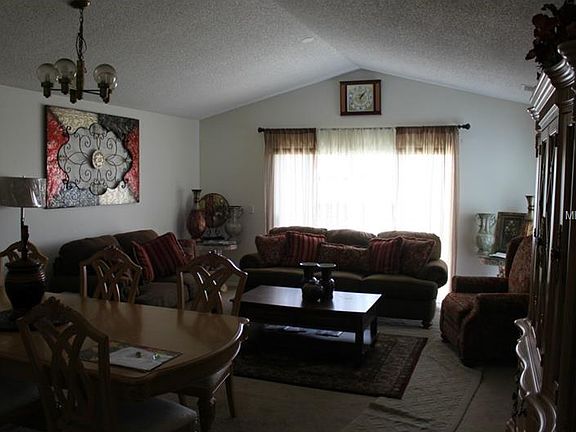 2nd image of 139 Honeywood Dr