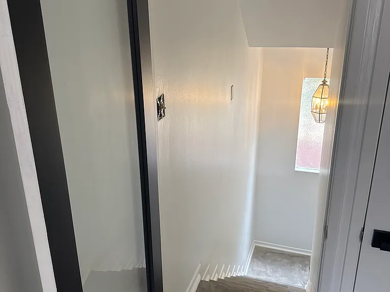 653 Pier Ave #3 — Photo 34