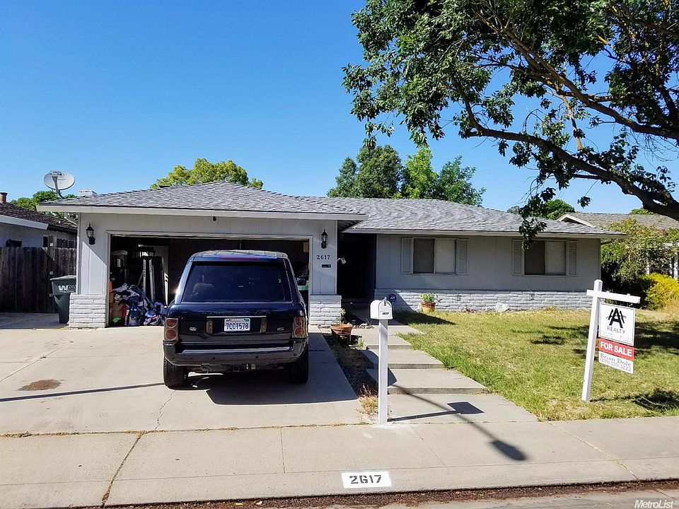 1st image of 2617 Casita Dr