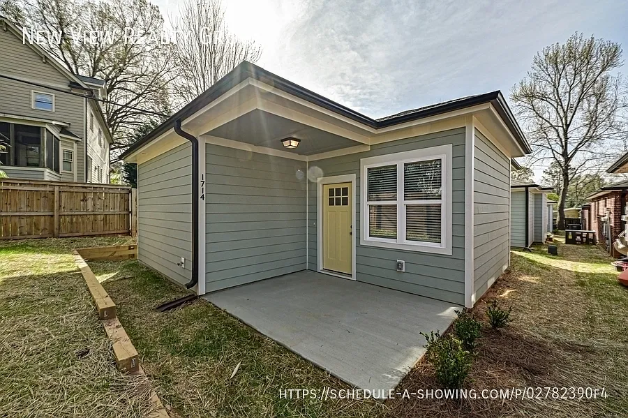 1714 Club Rd