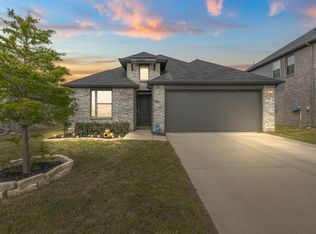 230 Ozark St, Greenville, TX 75402