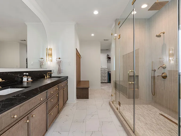 3960 W Alabama St — Photo 27