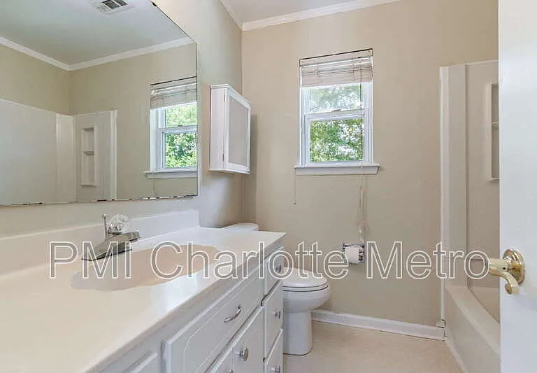 11241 Kingfisher Dr — Photo 15