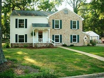 4th image of 1600 Charrington Dr