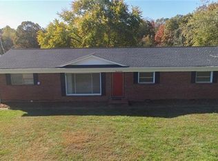 1001 22nd Street Pl NE, Hickory, NC 28601