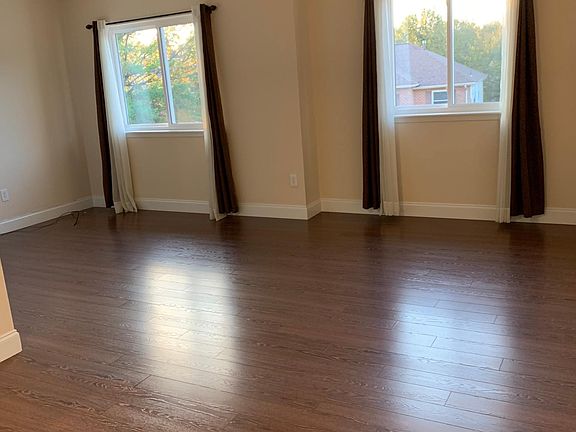 4th image of 15173 Beverly Dr