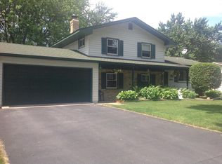 3689 Sun Ter, White Bear Lake, MN 55110