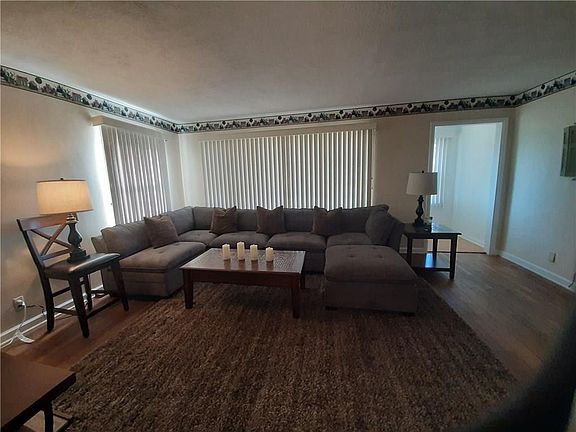 3rd image of 6105 Homestead Dr