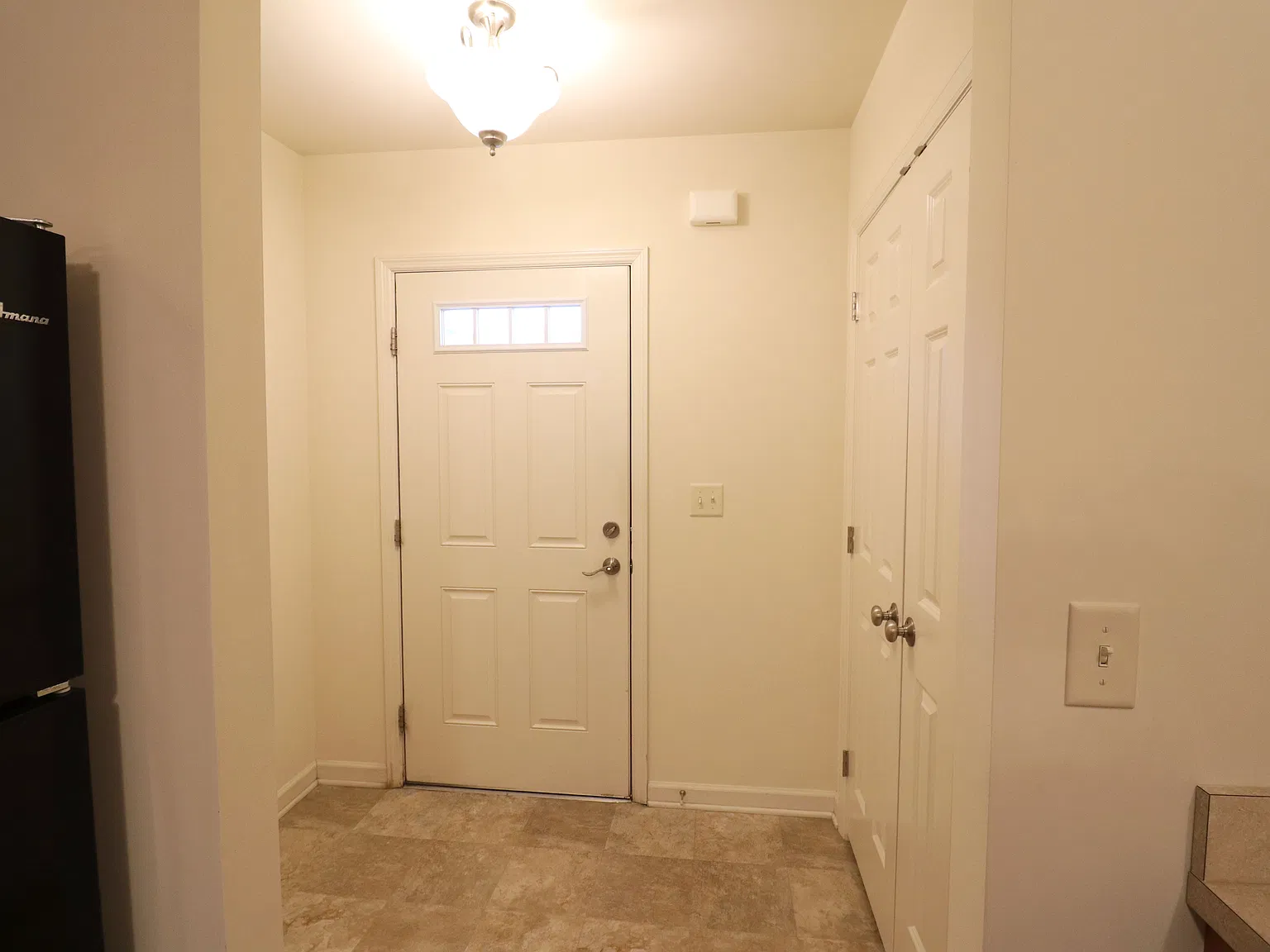 2 bed, 810 sqft, $1,395 — Photo 4