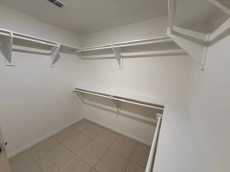 3510 Pascual De Leon Dr — Photo 21