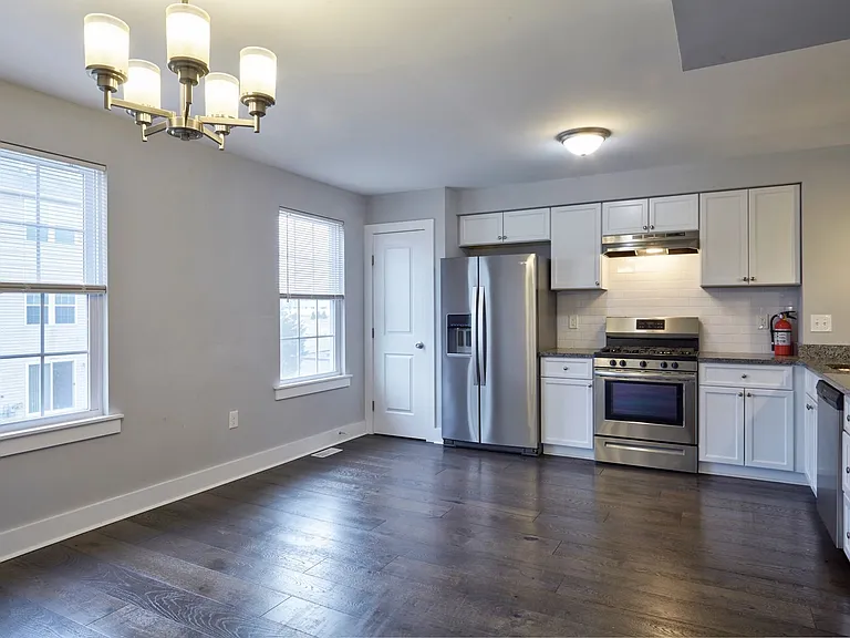 2102 E Oak Rd #F2 — Photo 15