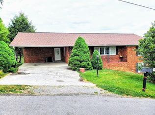 100 Spruce St, Ripplemead, VA 24150