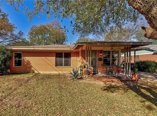 8302 Kromer St, Austin, TX 78757