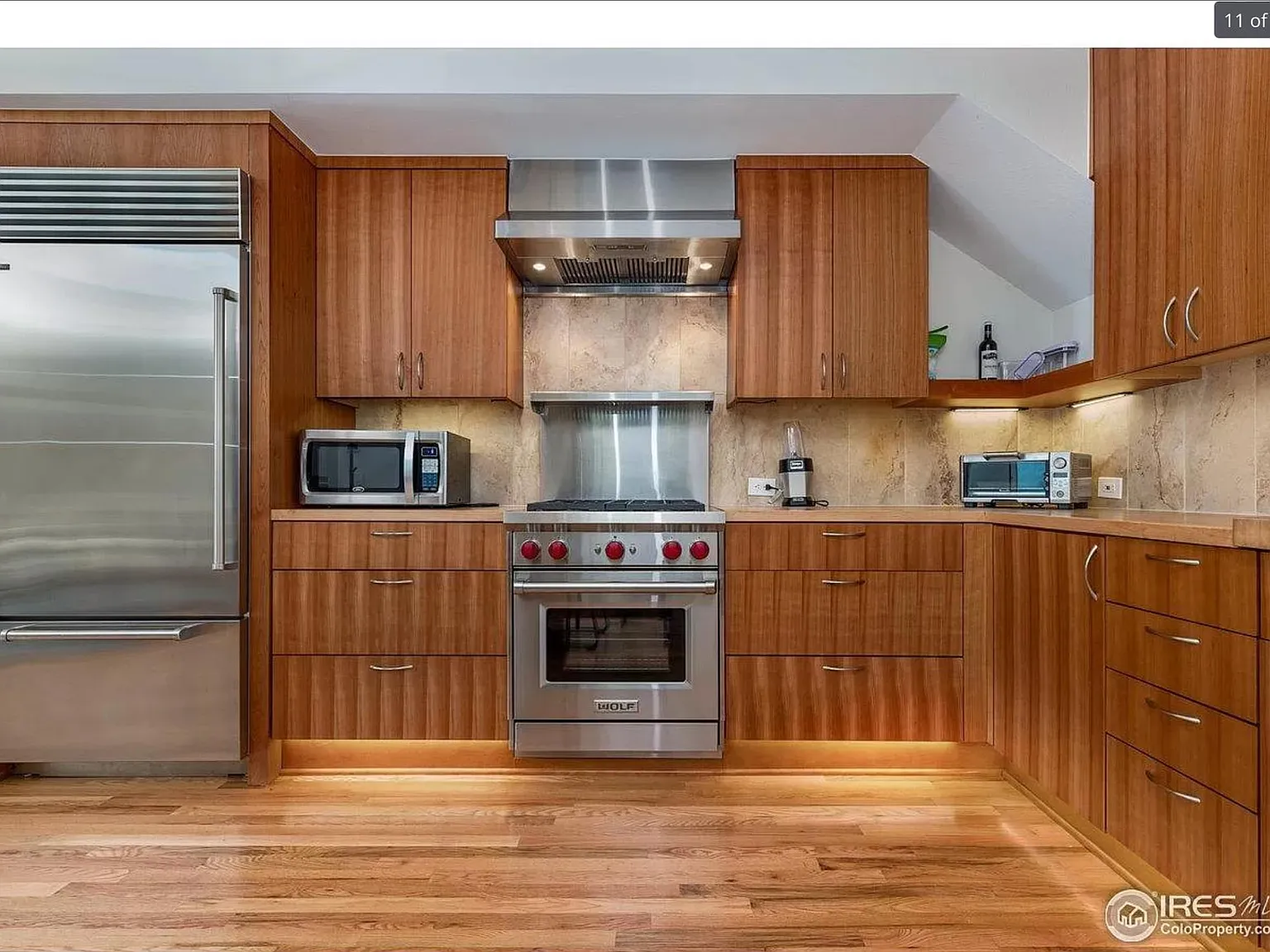 2 bed, 1200 sqft, $3,900 — Photo 4
