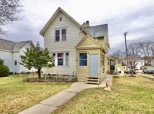 333 Robert St, Fort Atkinson, WI 53538