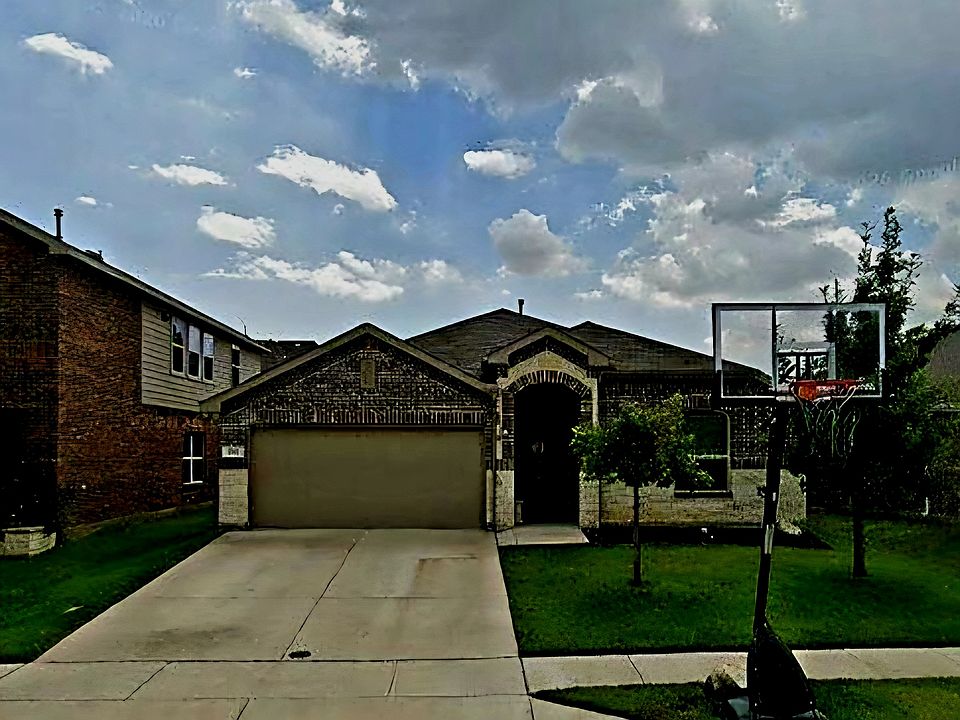 1st image of 1312 Trumpet Dr