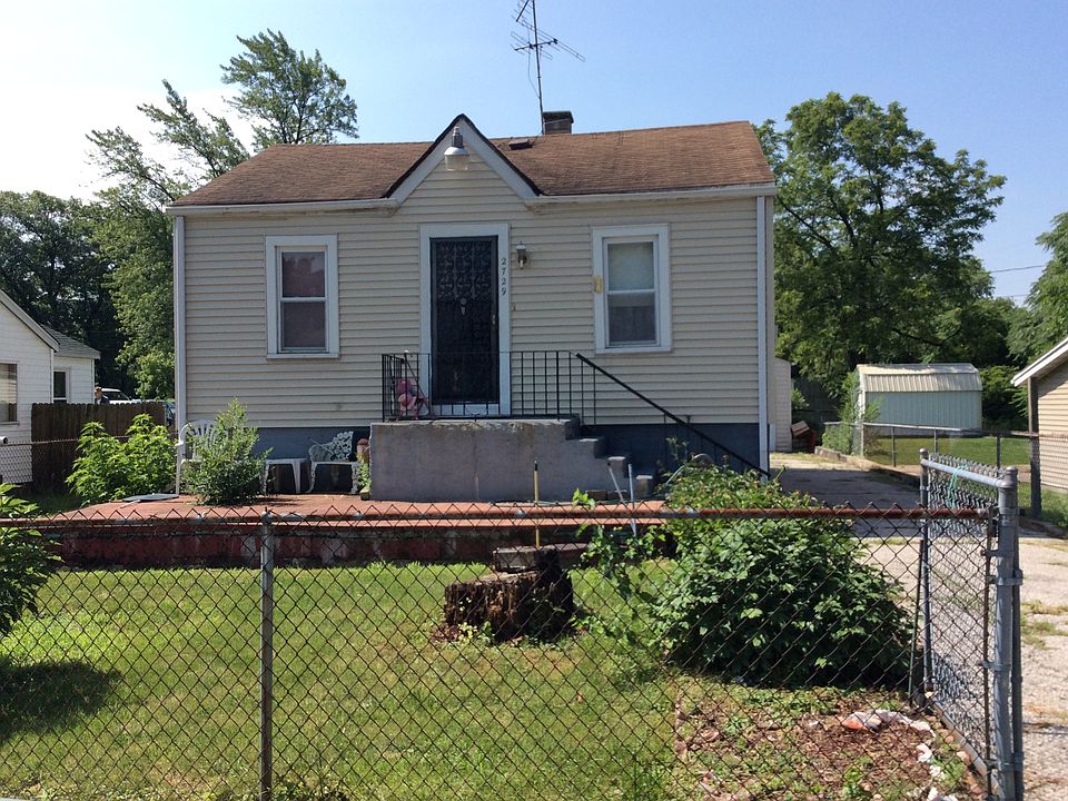 1st image of 2729 E 36th Ave