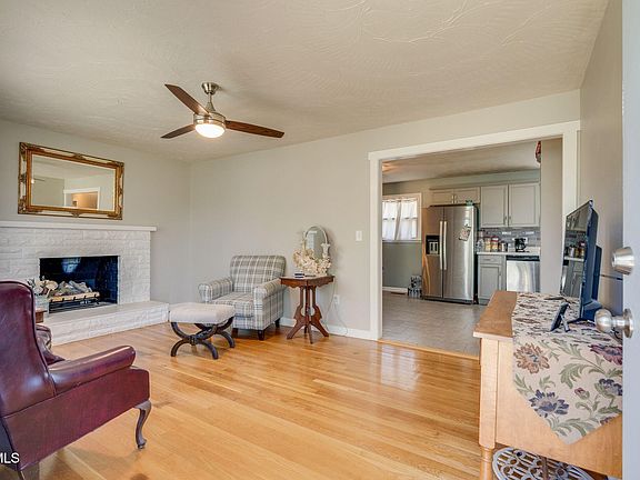 5th image of 444 Lenoir Rd