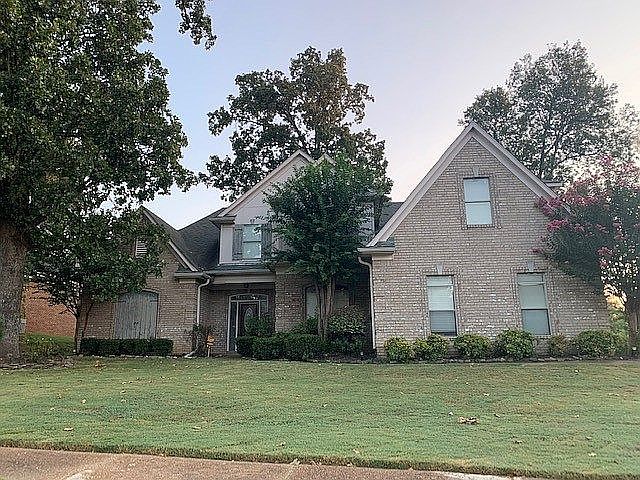 1st image of 7604 N Emerald Greens Dr