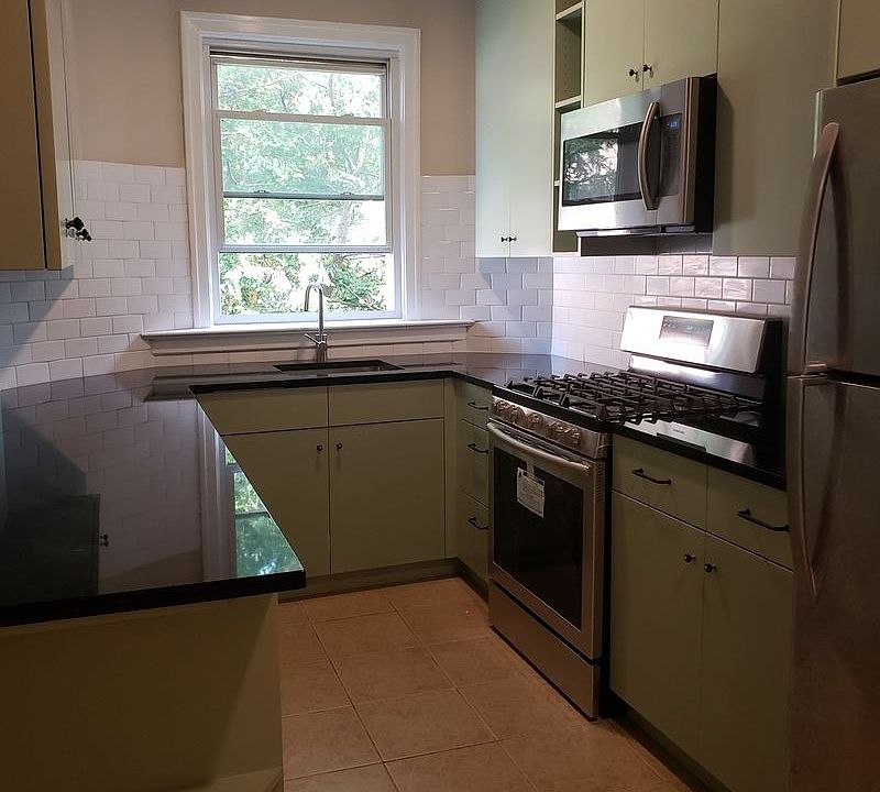1st image of 31-79 30th St #2