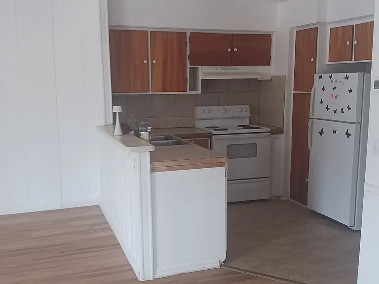 3445 Garfield Ave #B — Photo 2