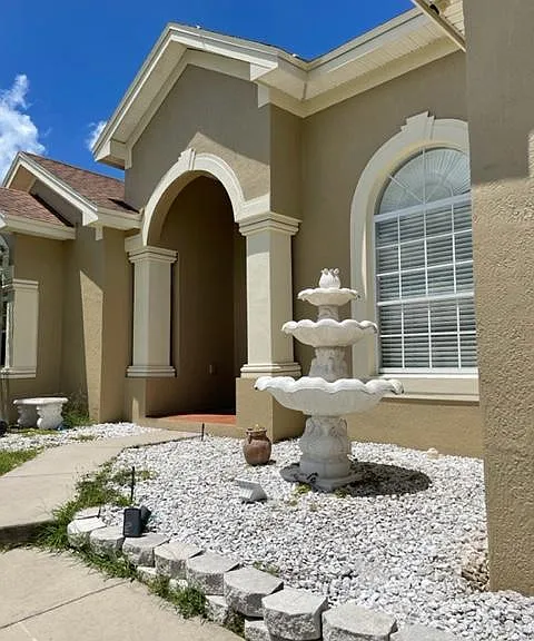 5667 Vintage View Ave — Photo 1