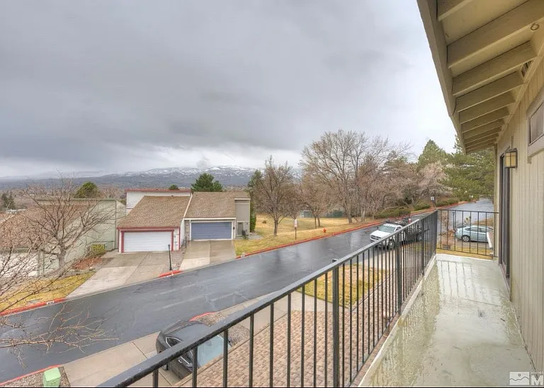 3535 Balboa Dr — Photo 21