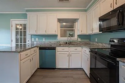 325 Rainbow Dr — Photo 13