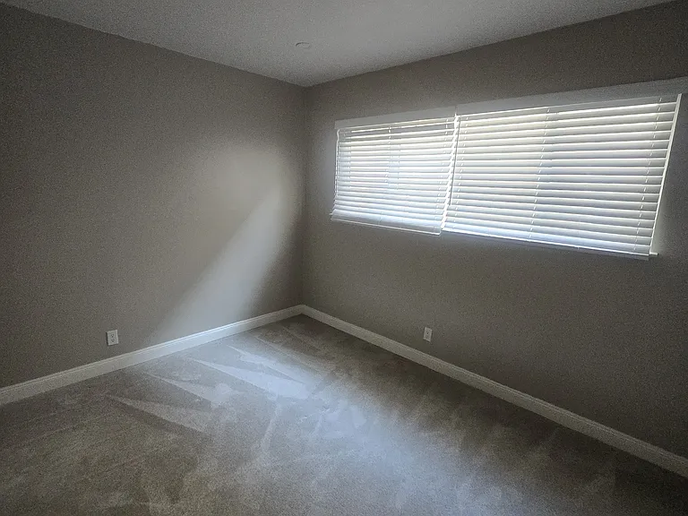 255 MacArthur Boulevard — Photo 46