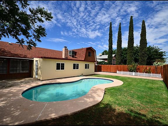 2nd image of 3613 Colville Dr