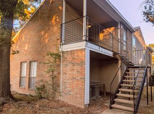7200 T C Jester Blvd APT 204, Houston, TX 77088