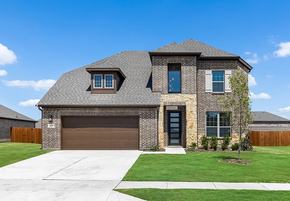 Meadow Run - Tyler Elevation Image 1