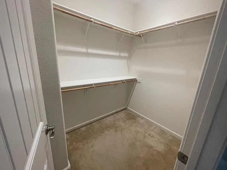 2053 Camino Real Way #B — Photo 17
